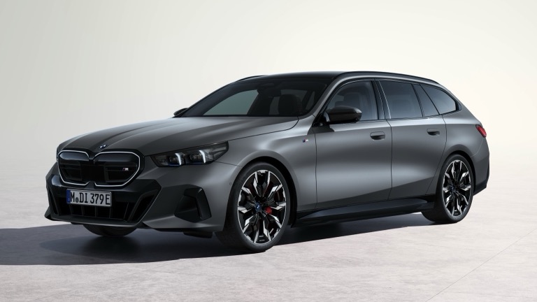 bmw-i5-m60-xdrive-touring-1 Araçlar