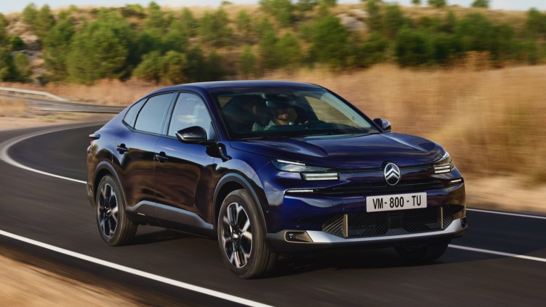 citroen-e-c4-x-54-kwh-1 Araçlar