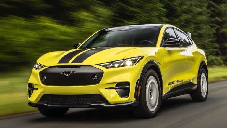 ford-mustang-mach-e-rally-my24-1 Araçlar