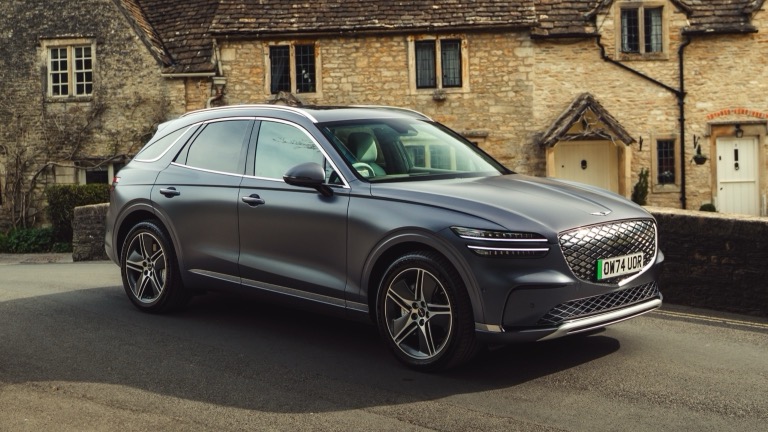 genesis-gv70-electrified-my25-1 Araçlar