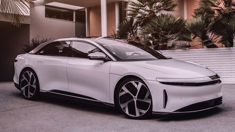 lucid-air-pure-awd-my23-24-1 Araçlar