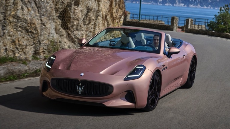 maserati-grancabrio-folgore-1 Araçlar