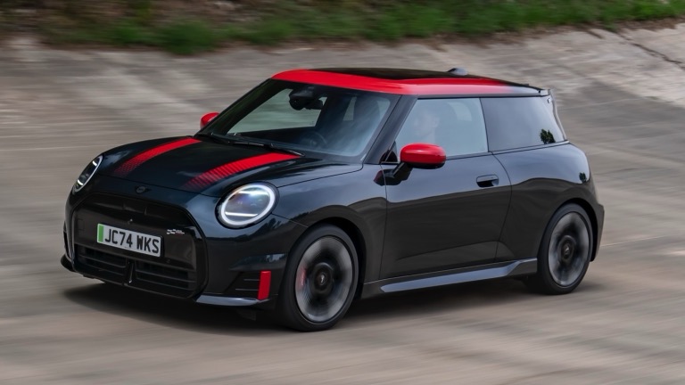 mini-cooper-jcw-1 Araçlar