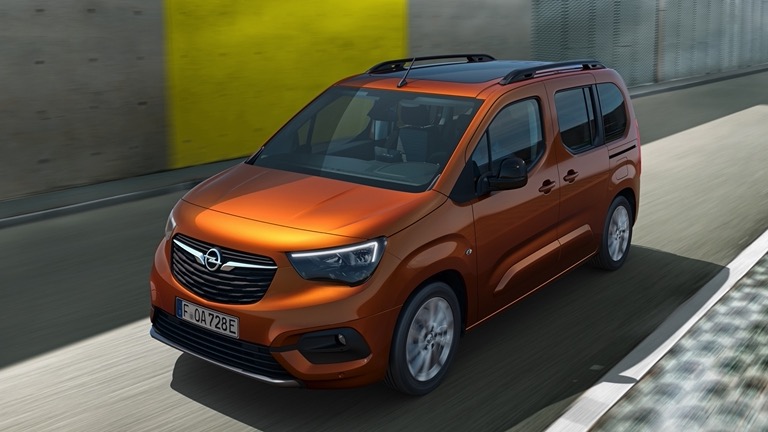opel-combo-e-life-xl-50-kwh-1 Araçlar